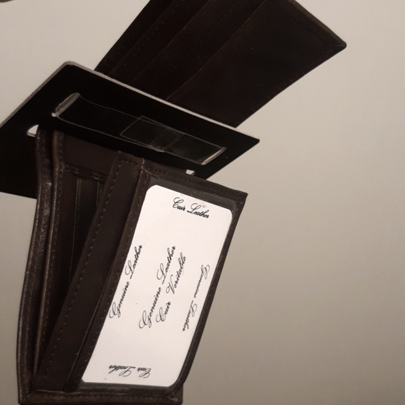 Genuine Leather Wallet - Picture 3 of 3